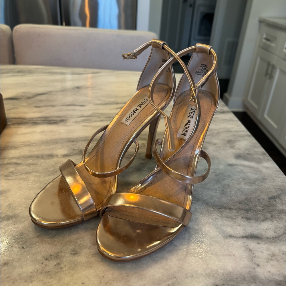 Steve Madden rose gold heels